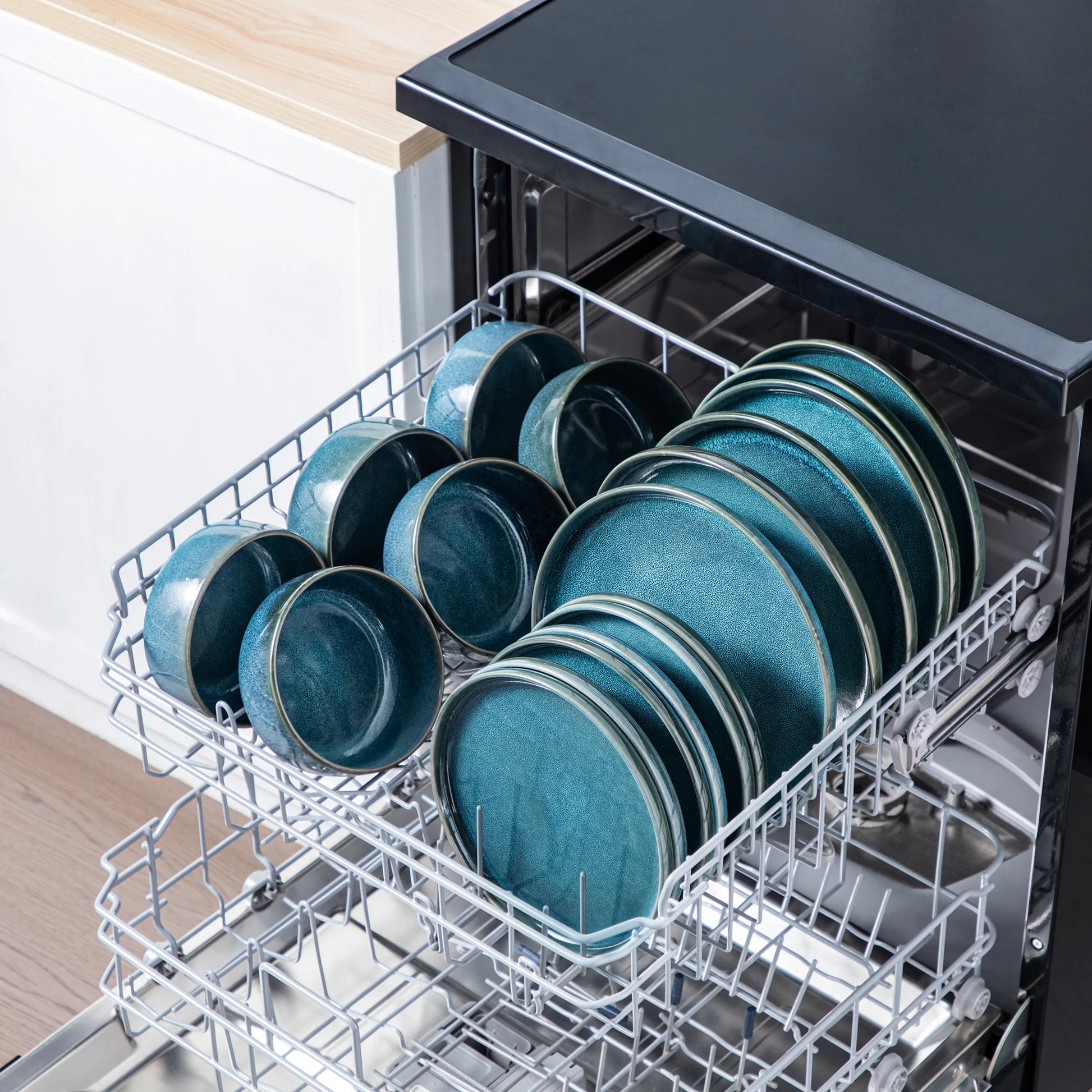 Blue Ceramic Plate Set Reactive Glaze